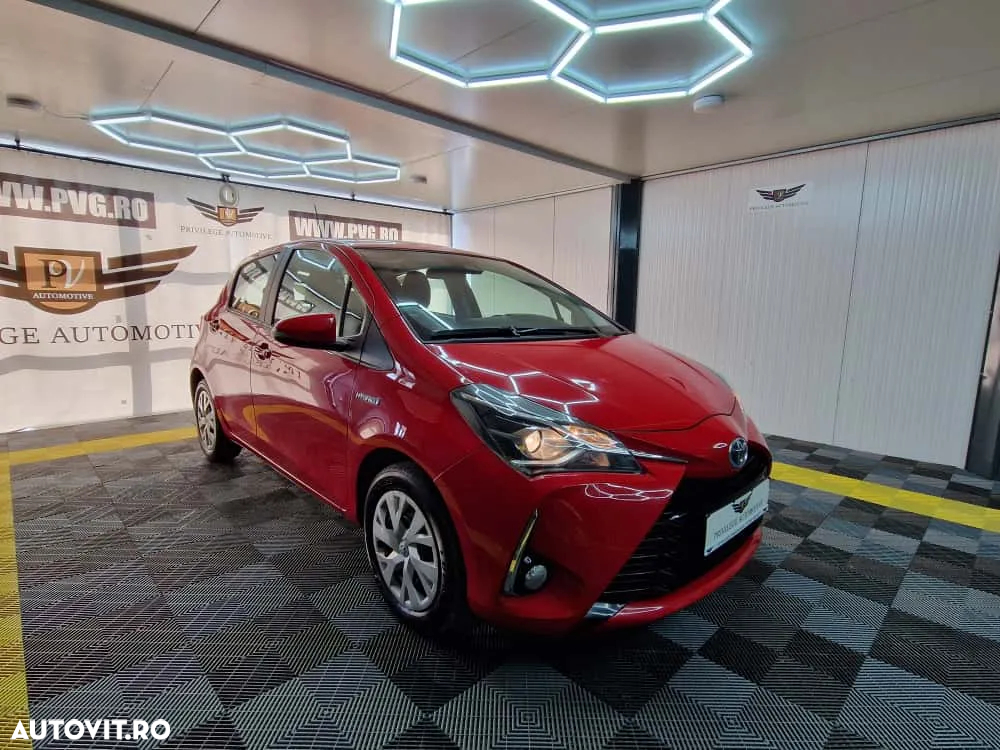 Toyota Yaris Hybrid 1.5 VVT-i Selection - 3