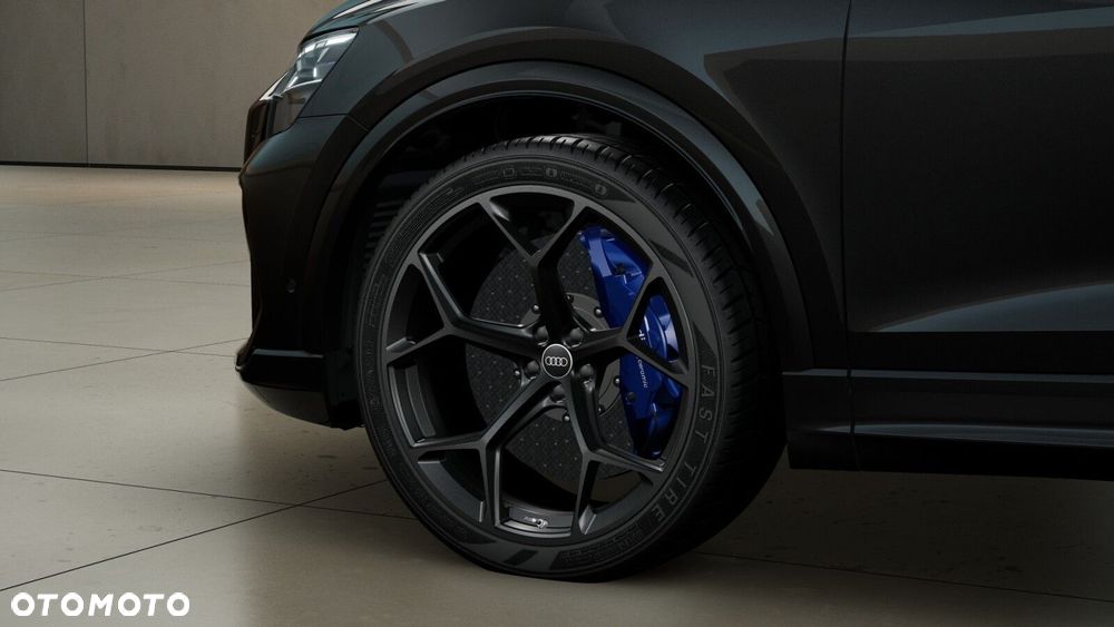 Audi RS Q8 - 7