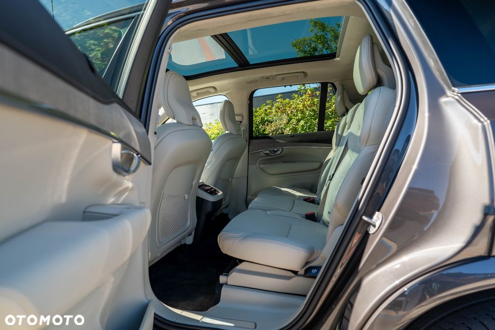 Volvo XC 90 B5 D AWD Ultimate Bright 7os - 14