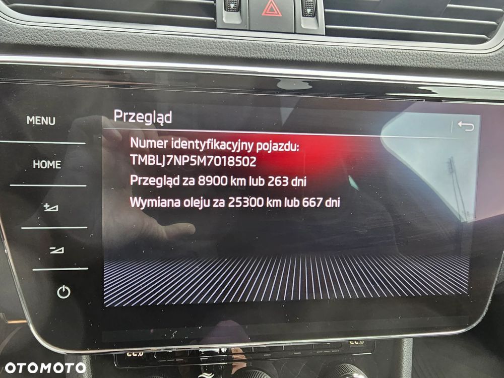 Skoda Superb 2.0 TDI SCR 4x4 Sportline DSG - 18