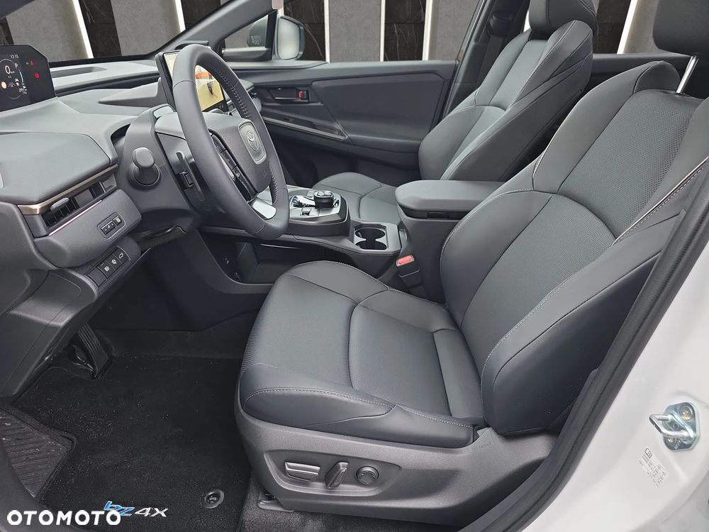 Toyota bZ4X 73.1kWh 4x4 Executive - 34