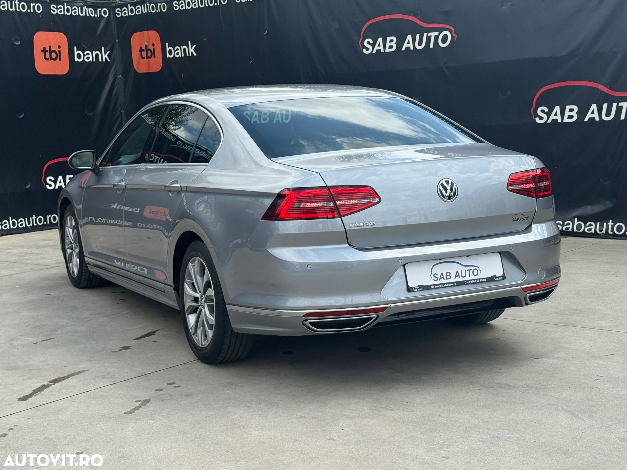 Volkswagen Passat 1.5 TSI OPF DSG Highline - 24