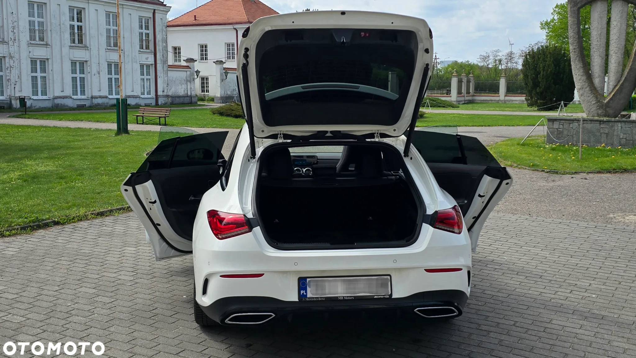 Mercedes-Benz CLA 250 4-Matic Progressive 7G-DCT - 33