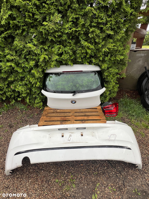 BMW F20/F21 Sportline tylnia klapa kpl.