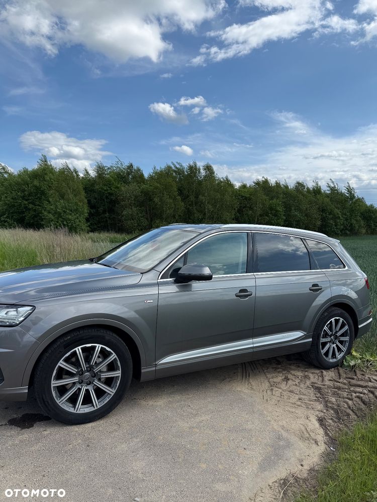 Audi Q7 - 7