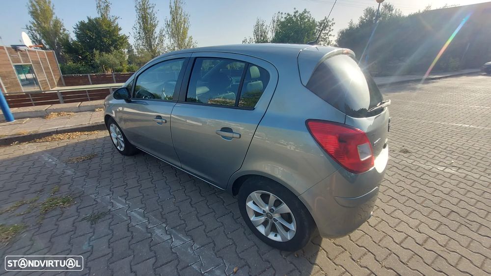 Opel Corsa 1.2 Enjoy Easytronic - 7