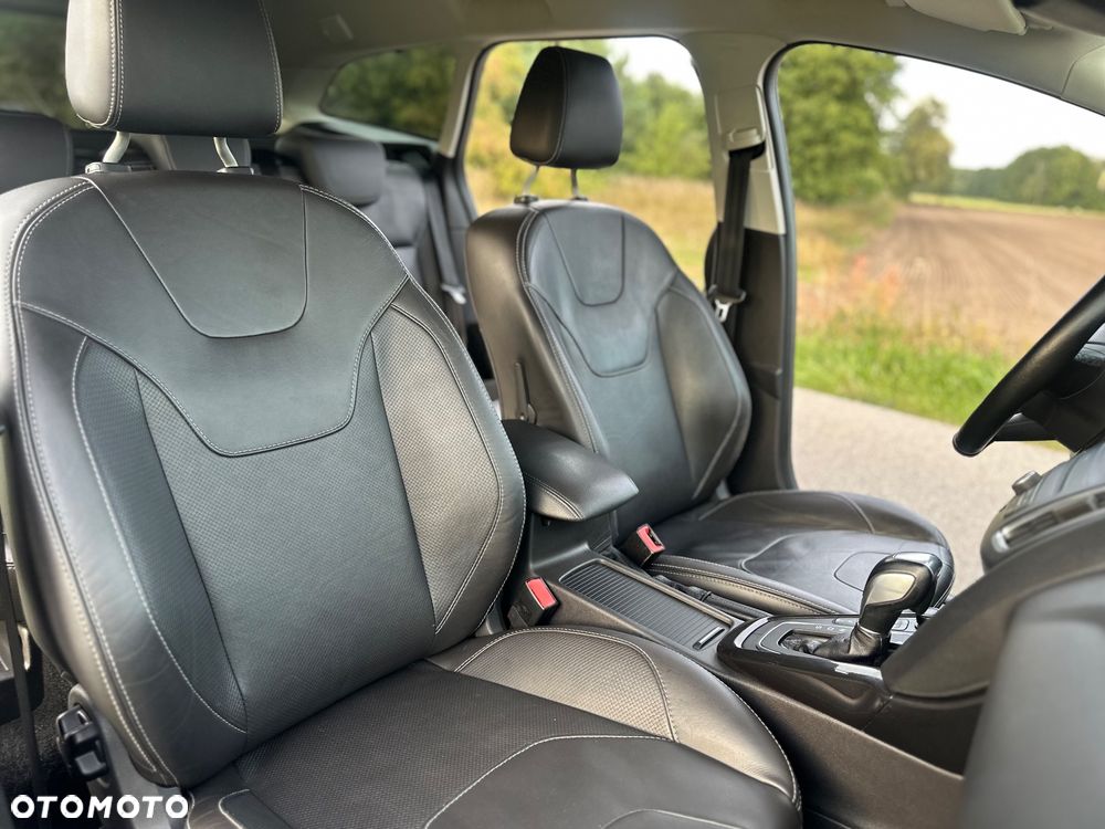 Ford Focus - 24