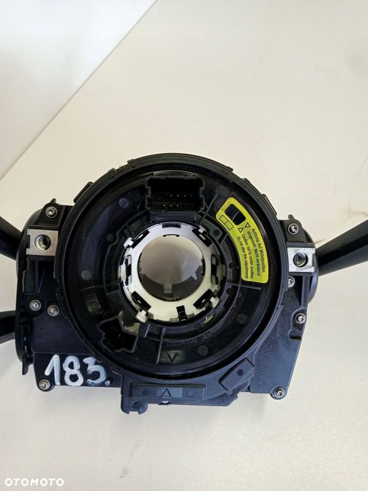 PRZEŁĄCZNIK TAŚMA AUDI A4 B9 Q7 4M0907129HD - 4