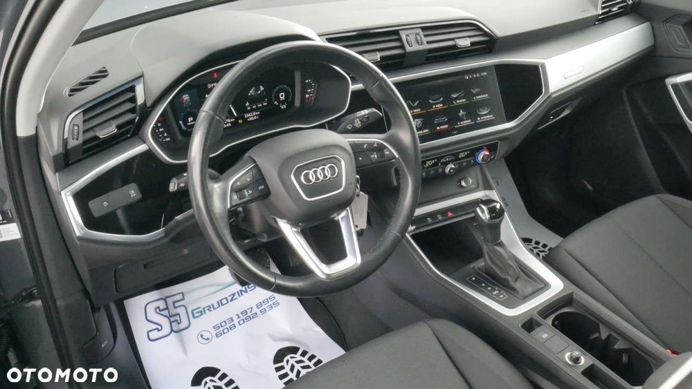 Audi Q3 - 11