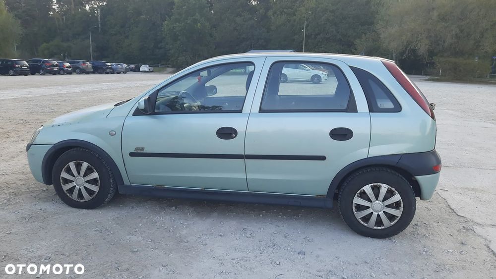 Opel Corsa - 1