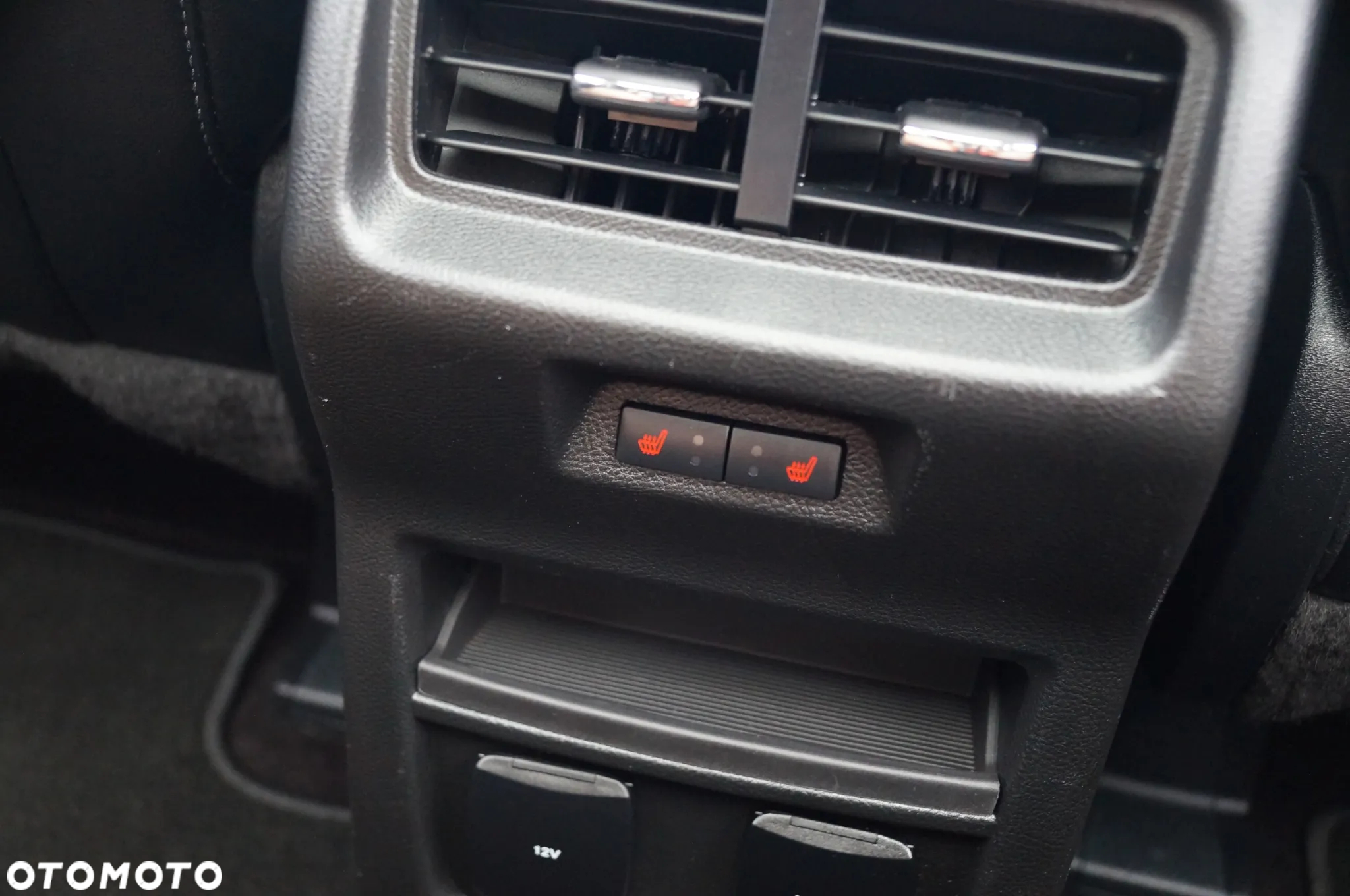 Ford Edge - 23