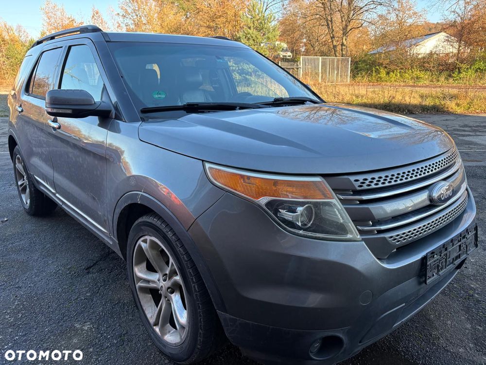 Ford Explorer - 5
