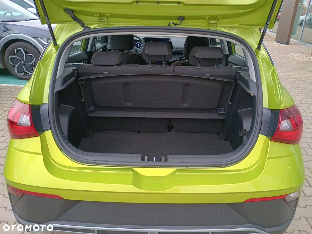 Hyundai i20 1.2 Modern - 16