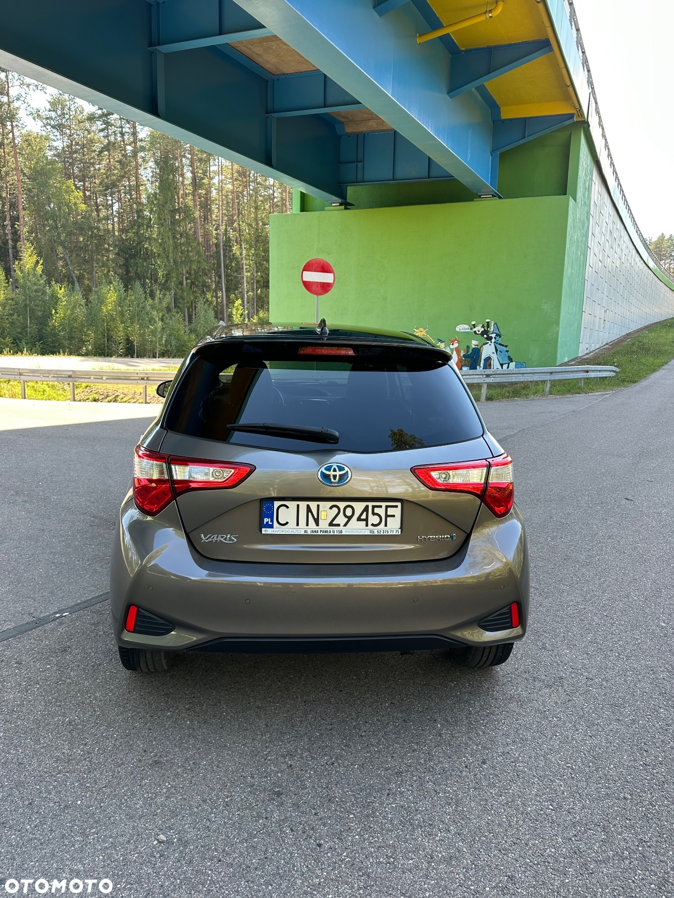 Toyota Yaris Hybrid 100 Selection Platinum - 7