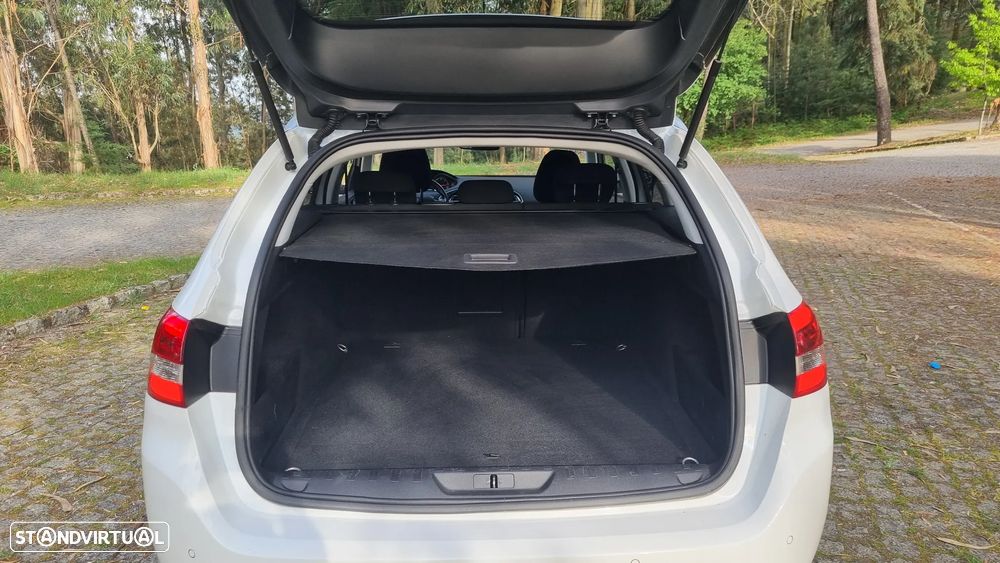 Peugeot 308 SW 1.5 BlueHDi Style - 20