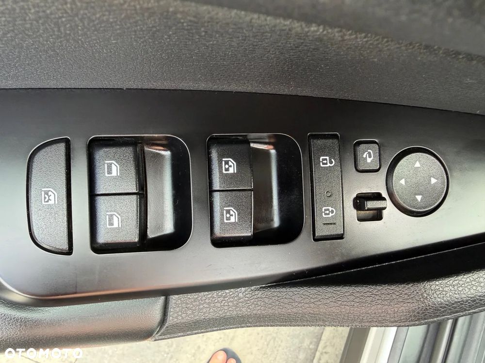Kia Sportage 1.6 T-GDI MHEV Anniversary 4WD DCT - 33