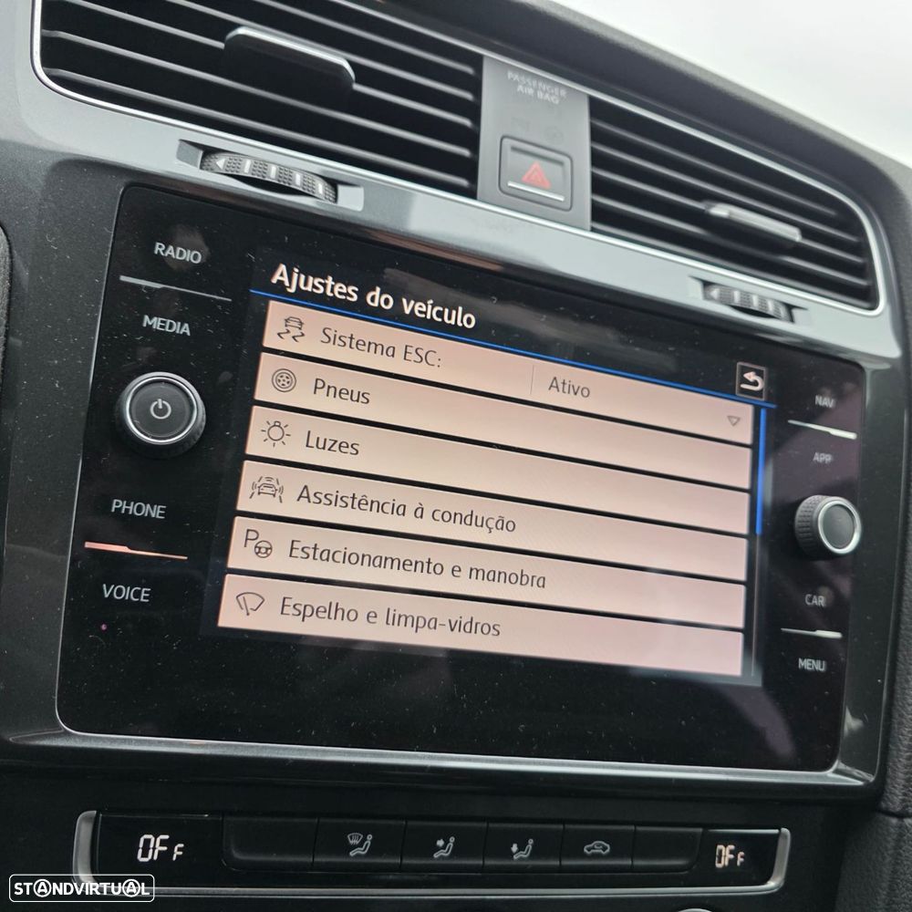 VW Golf Variant 1.6 TDi Confortline - 22