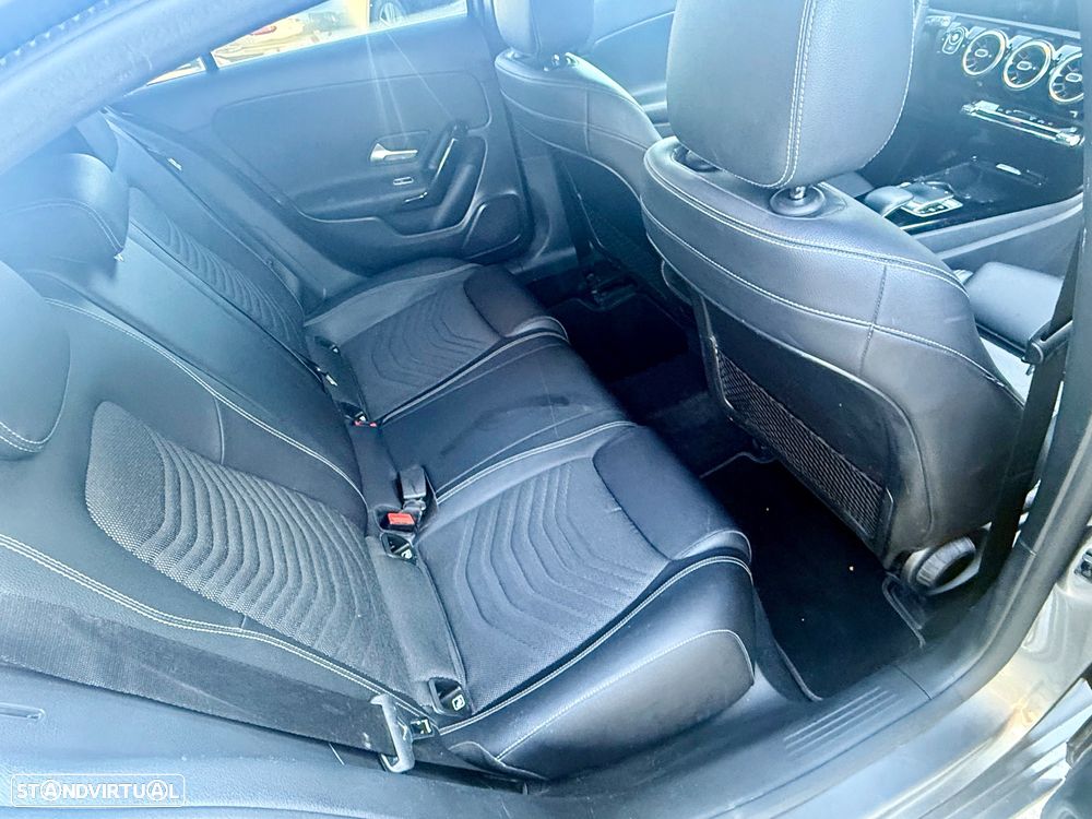 Mercedes-Benz A 180 d Urban Aut. - 12