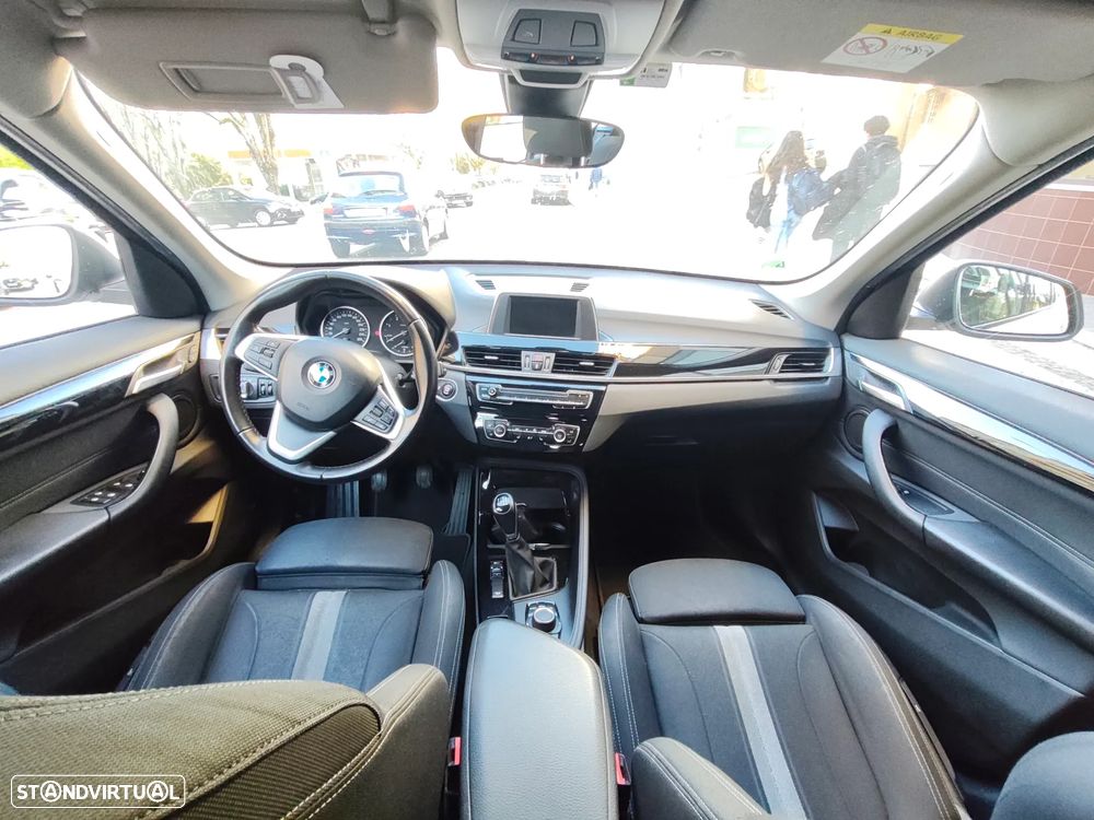 BMW X1 20 d xDrive Line Sport - 12