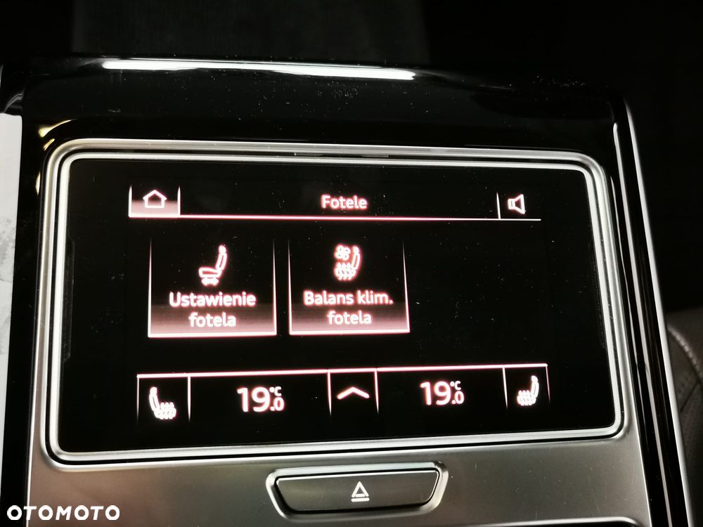 Audi A8 L 60 TFSI mHEV Quattro Tiptr - 11