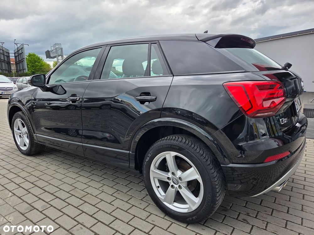Audi Q2 35 TFSI S tronic design - 4