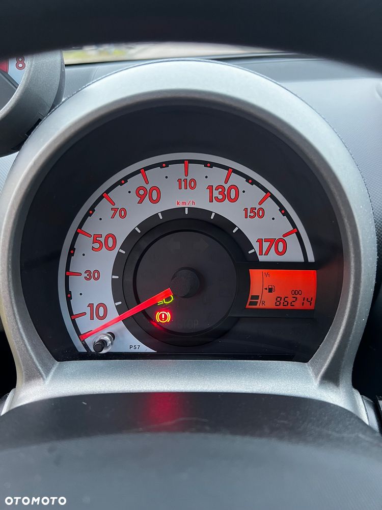 Peugeot 107 1.0 Happy - 17