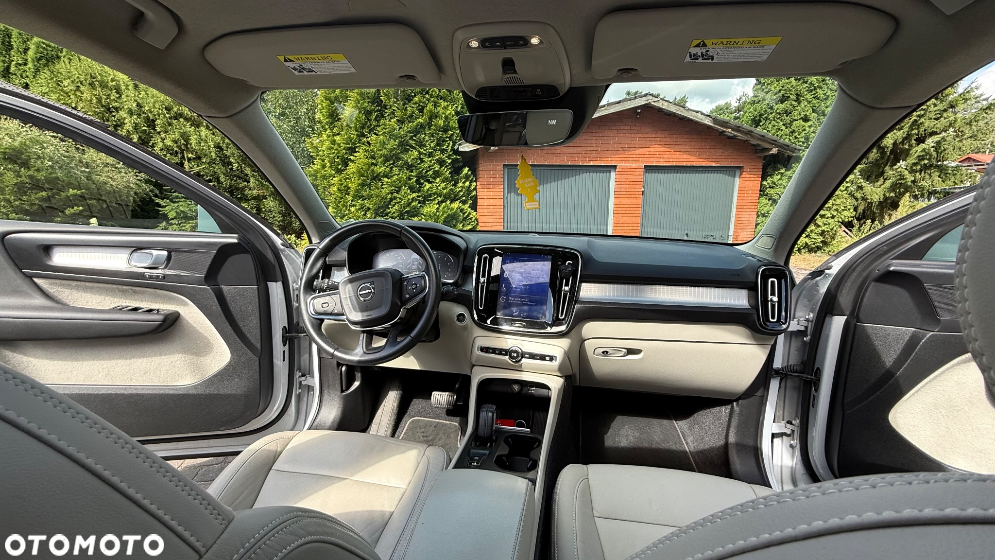 Volvo XC 40 - 18