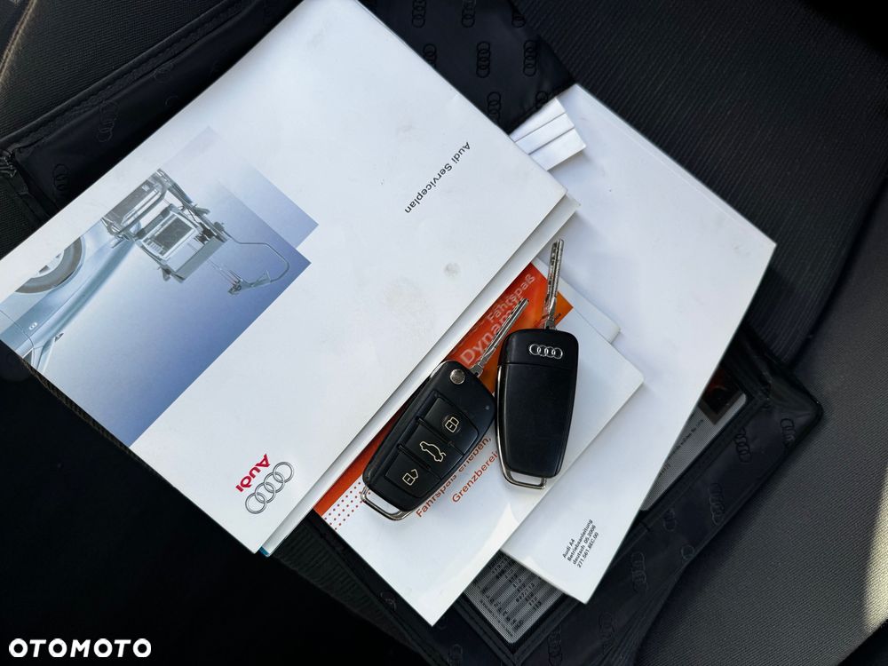 Audi A4 Limousine - 29