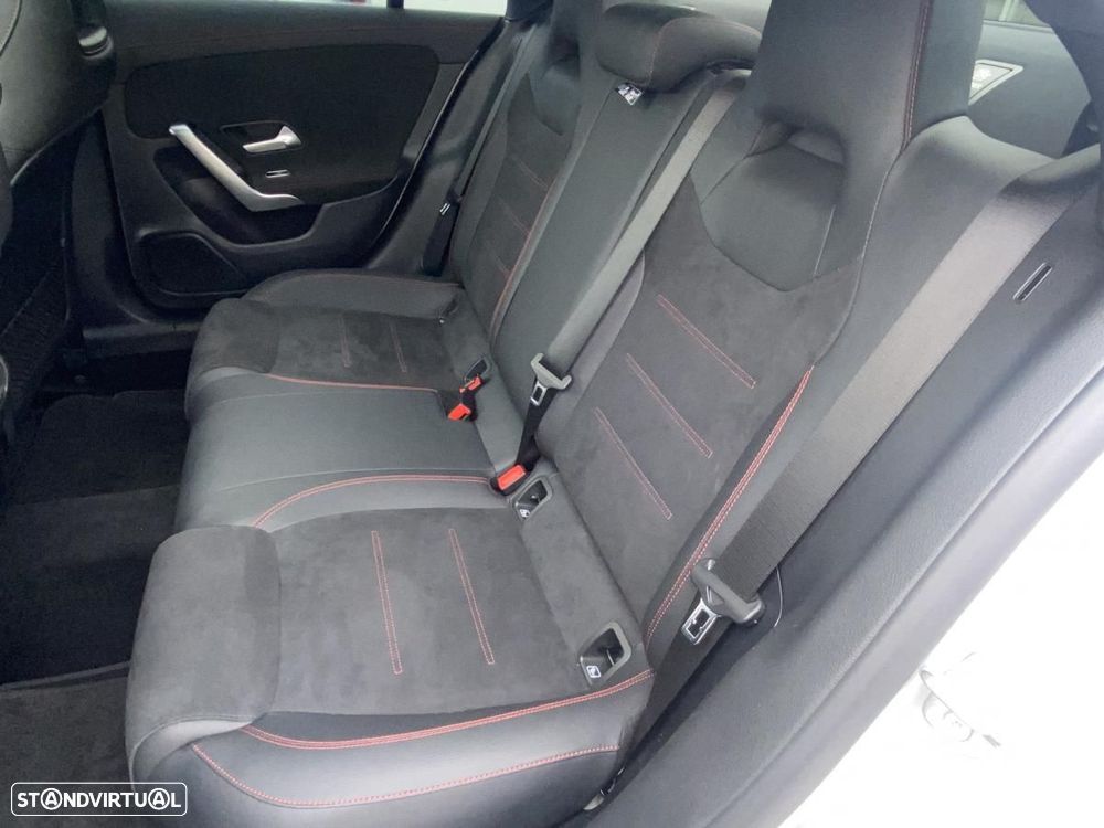Mercedes-Benz CLA 250 e 8G-DCT AMG Line Advanced Plus - 15