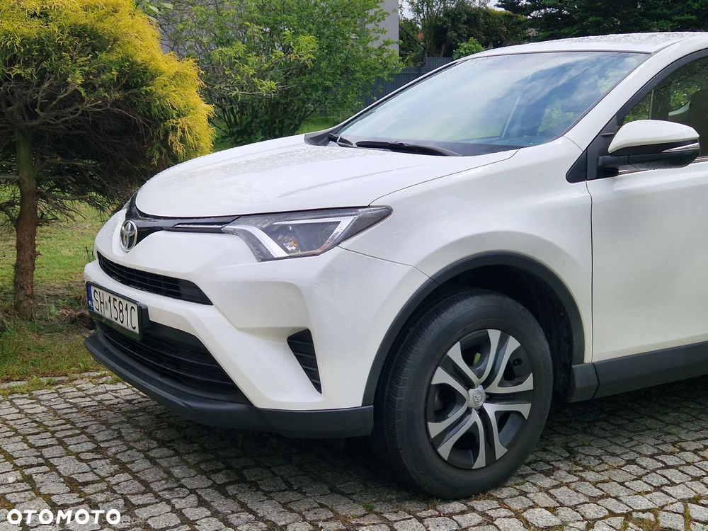 Toyota RAV4 2.0 D-4D Active 4x2 - 7