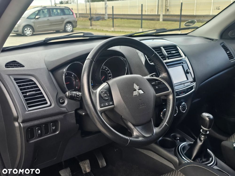 Mitsubishi ASX 1.8 DI-D 2WD Diamant Edition - 15