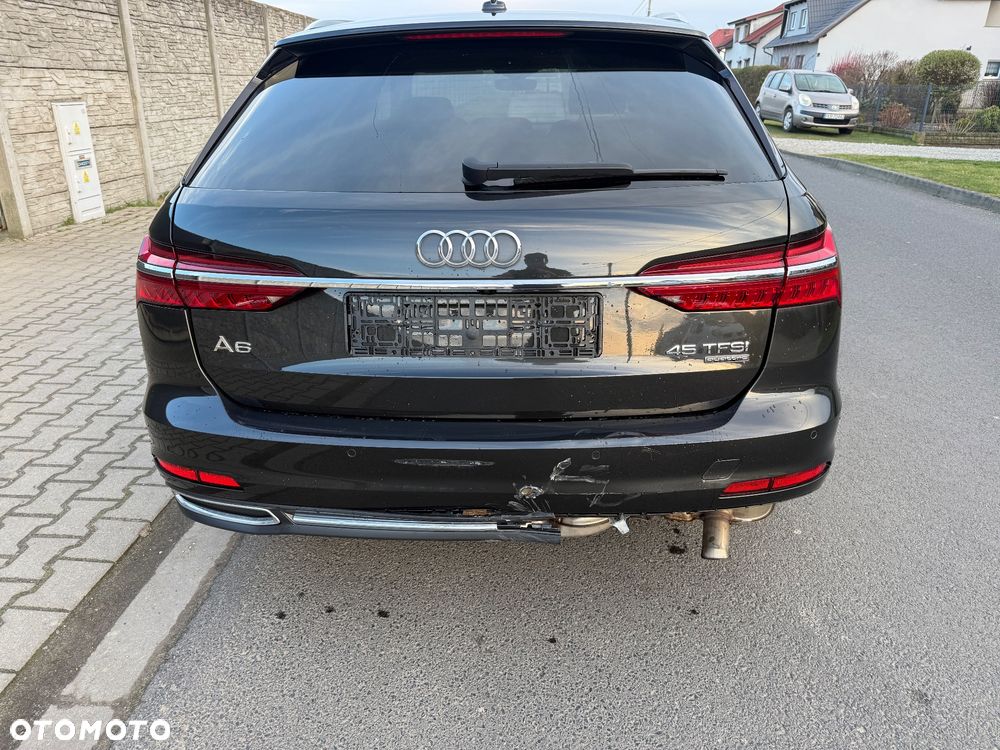Audi A6 Avant 45 TFSI quattro S tronic design - 6