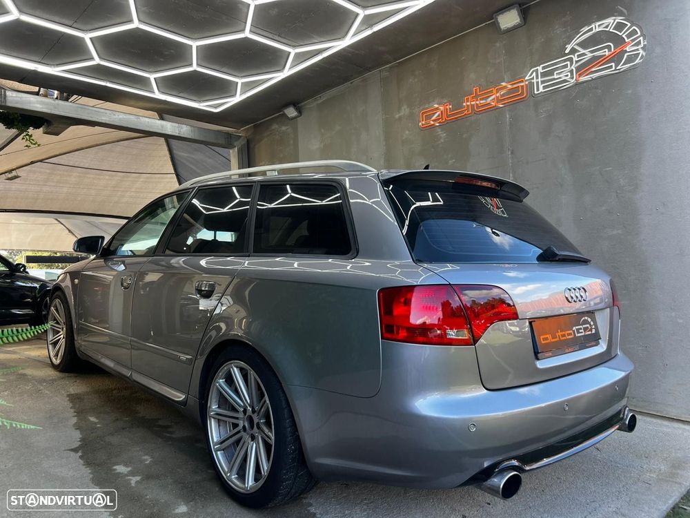 Audi A4 Avant 2.0 TDi S-line - 4