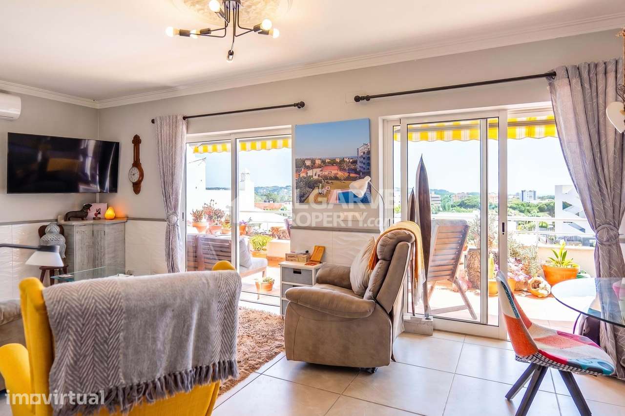 QUARTEIRA - Apartamento T3 penthouse junto à PRAIA - Grande imagem: 2/26