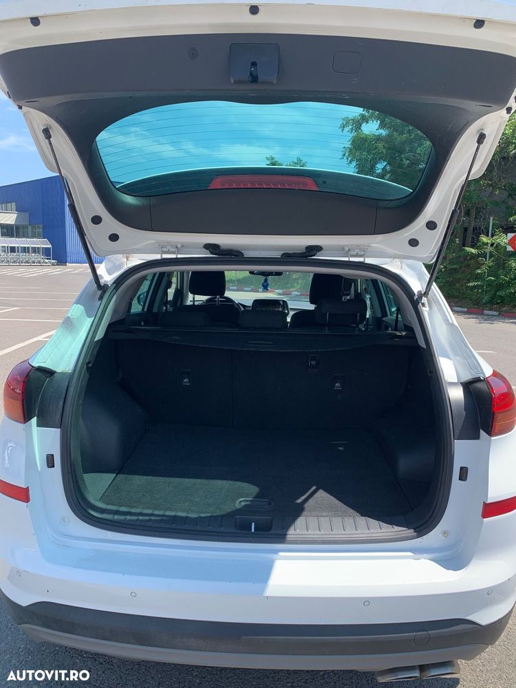 Hyundai Tucson 1.6 T-GDi 4WD 7DCT Style - 4