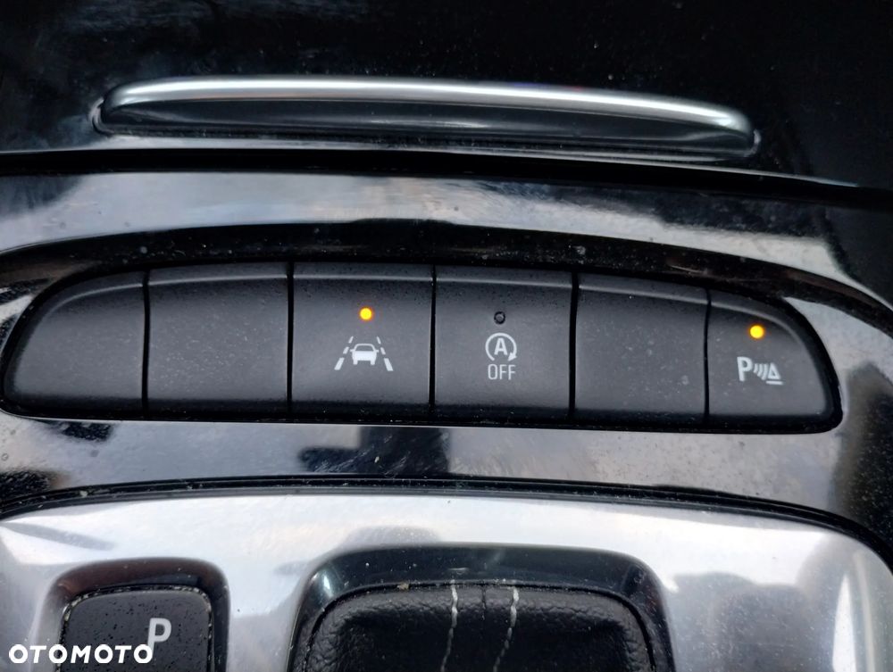 Opel Insignia 1.6 CDTI Innovation S&S Eco - 23