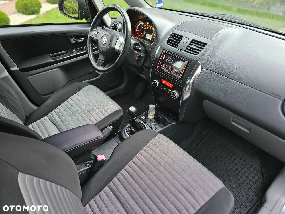 Suzuki SX4 1.6 VVT 4x2 Comfort - 9