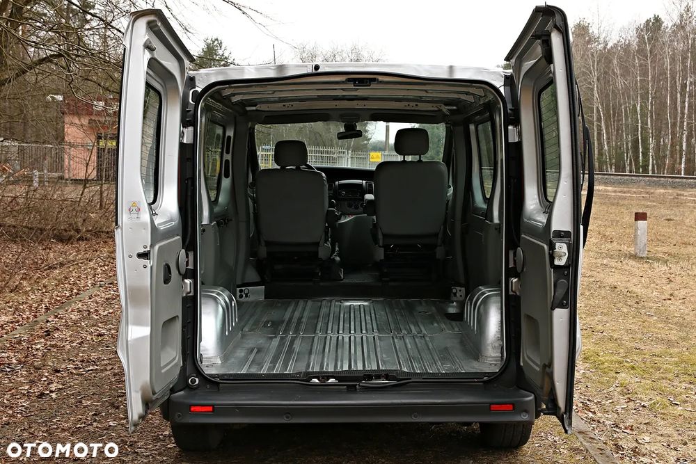 Renault Trafic - 30