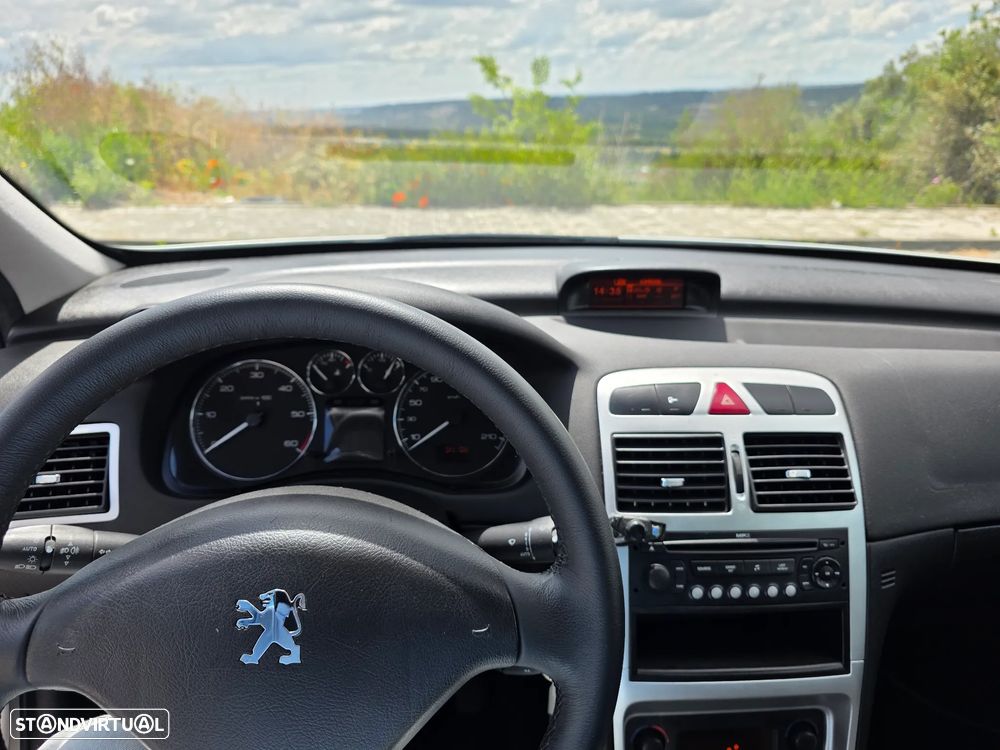 Peugeot 307 SW 1.6 HDi Executive - 7