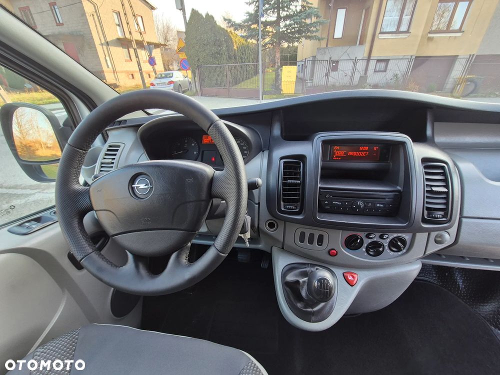 Opel Vivaro - 7
