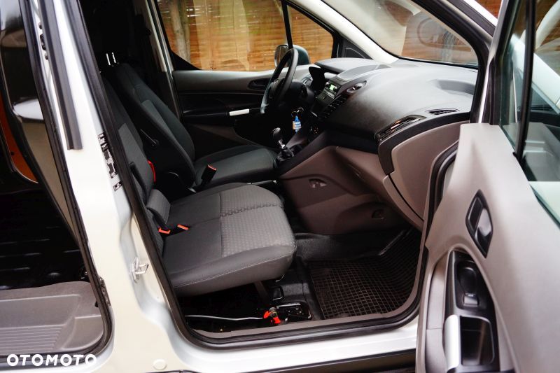 Ford Transit Connect - 35