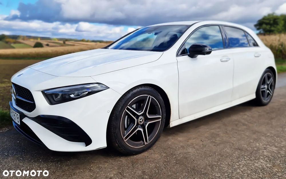 Mercedes-Benz Klasa A 200 AMG Line 7G-DCT - 3