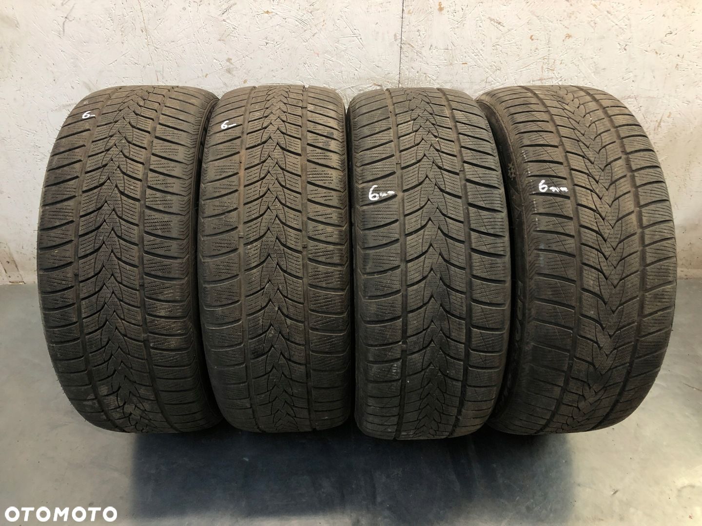 4xOPONA MINERVA FROSTRACK UHP 255/45 20 MS 2019 ROK BIEŻNIK 6MM - 1