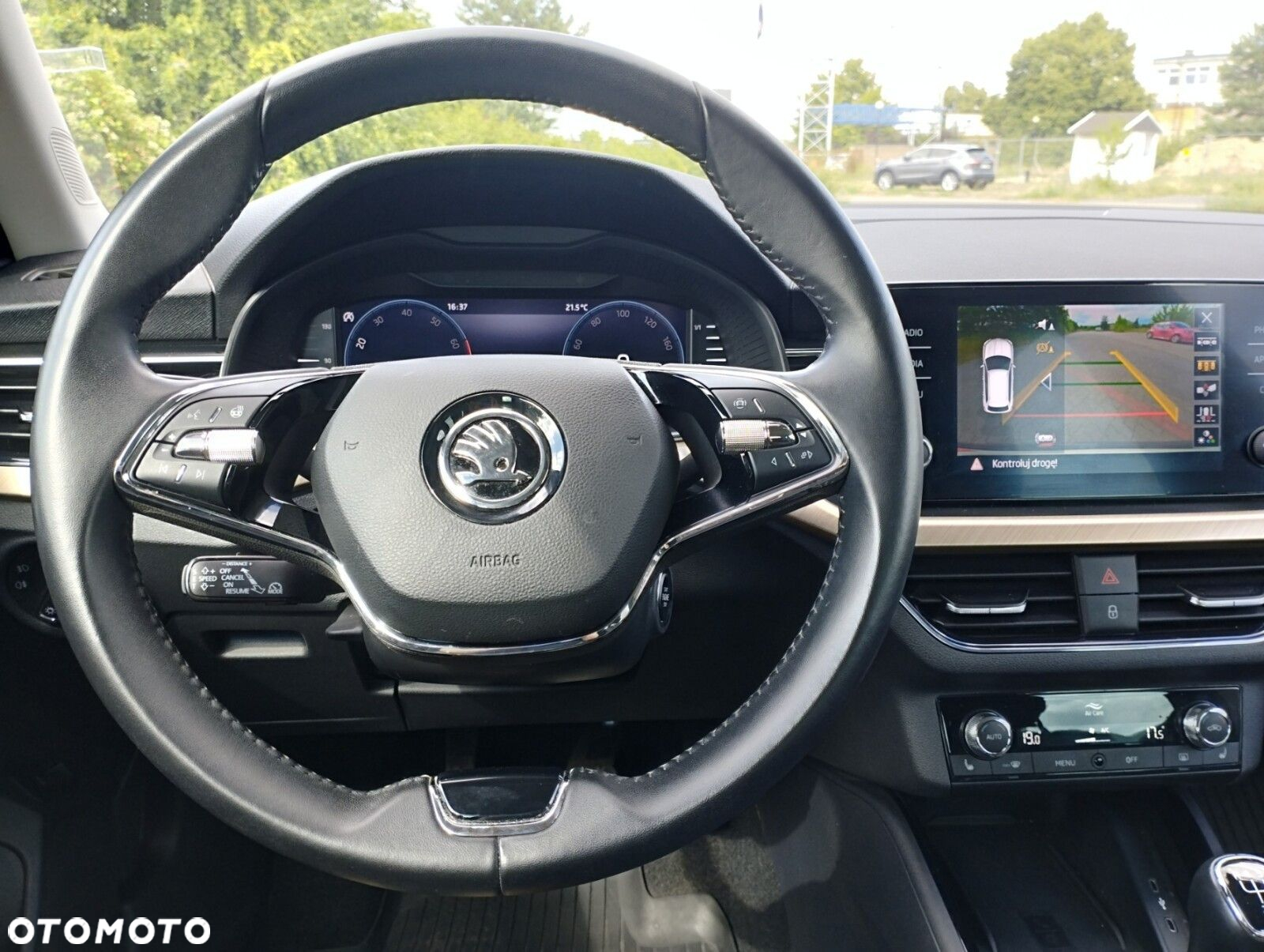 Skoda Kamiq 1.0 TSI Style - 10