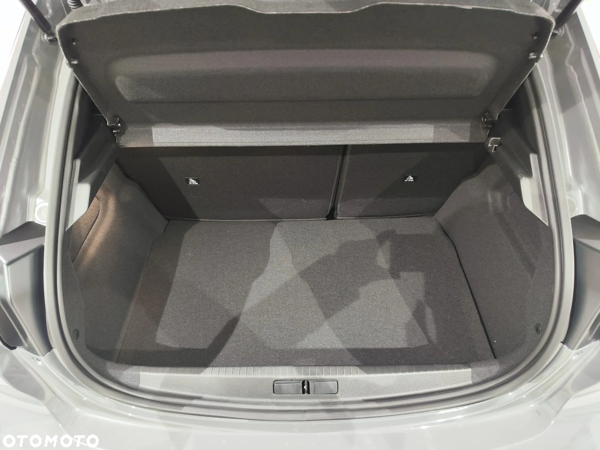 Peugeot 208 1.2 PureTech Allure S&S - 13