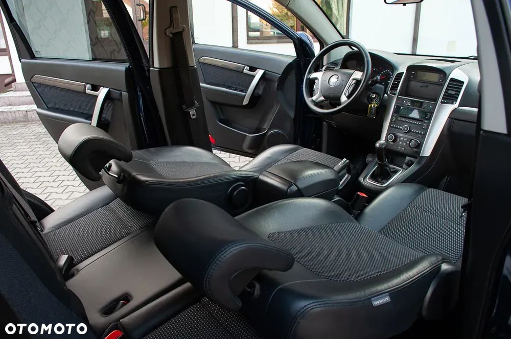 Chevrolet Captiva 2.0 2WD 7 Sitzer LS - 13