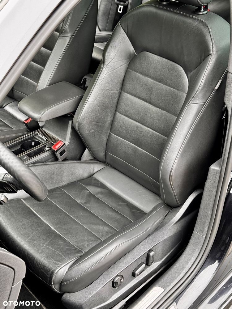 Volkswagen Golf GTD 2.0 TDI SCR DSG - 34