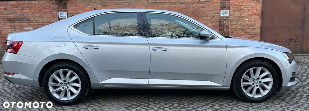 Skoda Superb 1.5 TSI ACT Style - 12