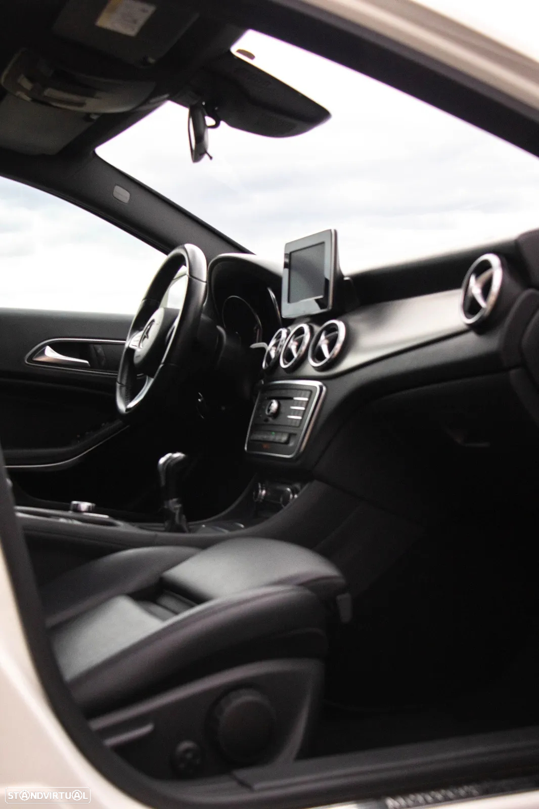 Mercedes-Benz GLA 200 d Activity Edition - 7