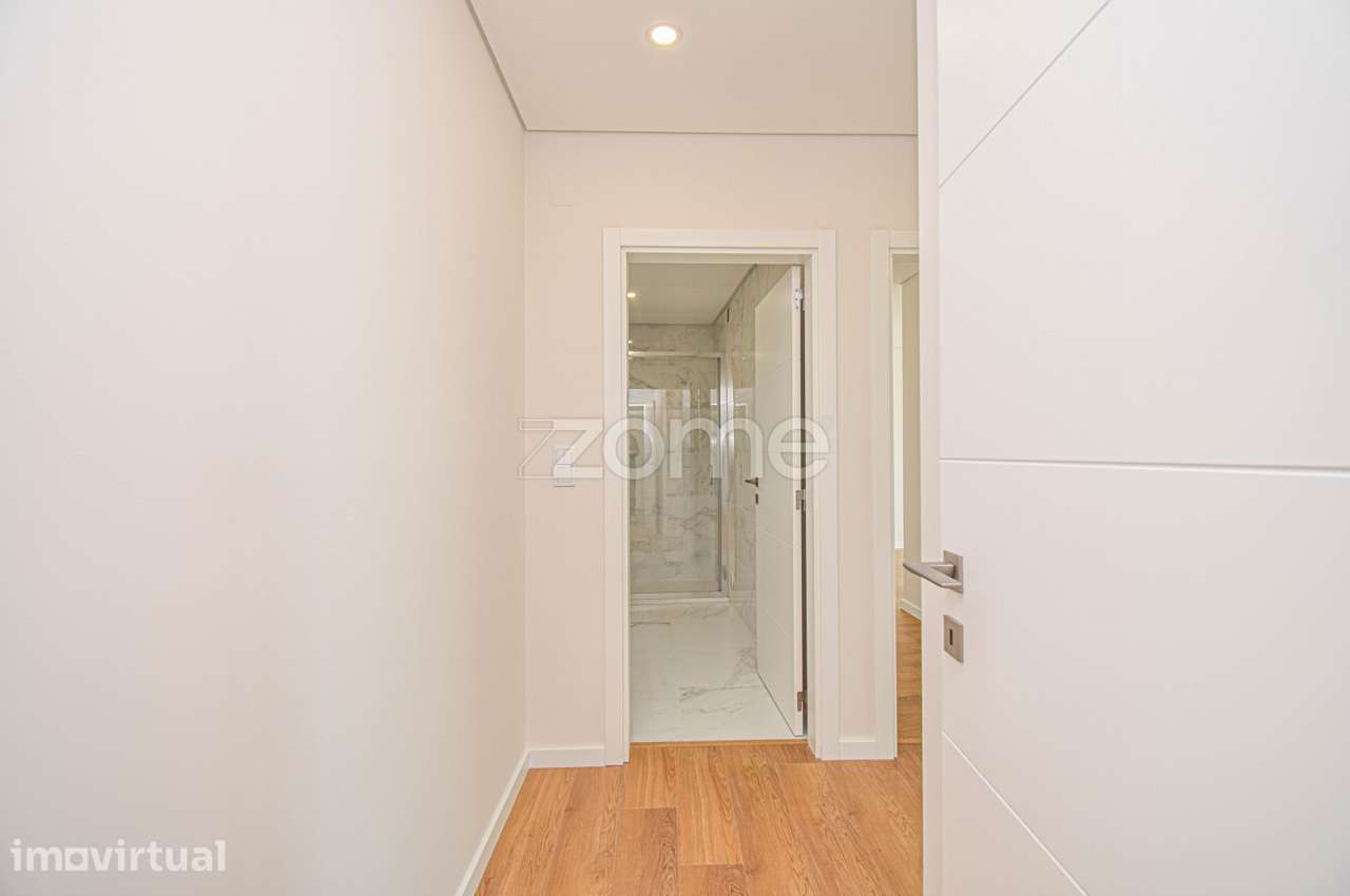 Apartamento T2 c/ varanda vista Rio - Grande imagem: 5/21